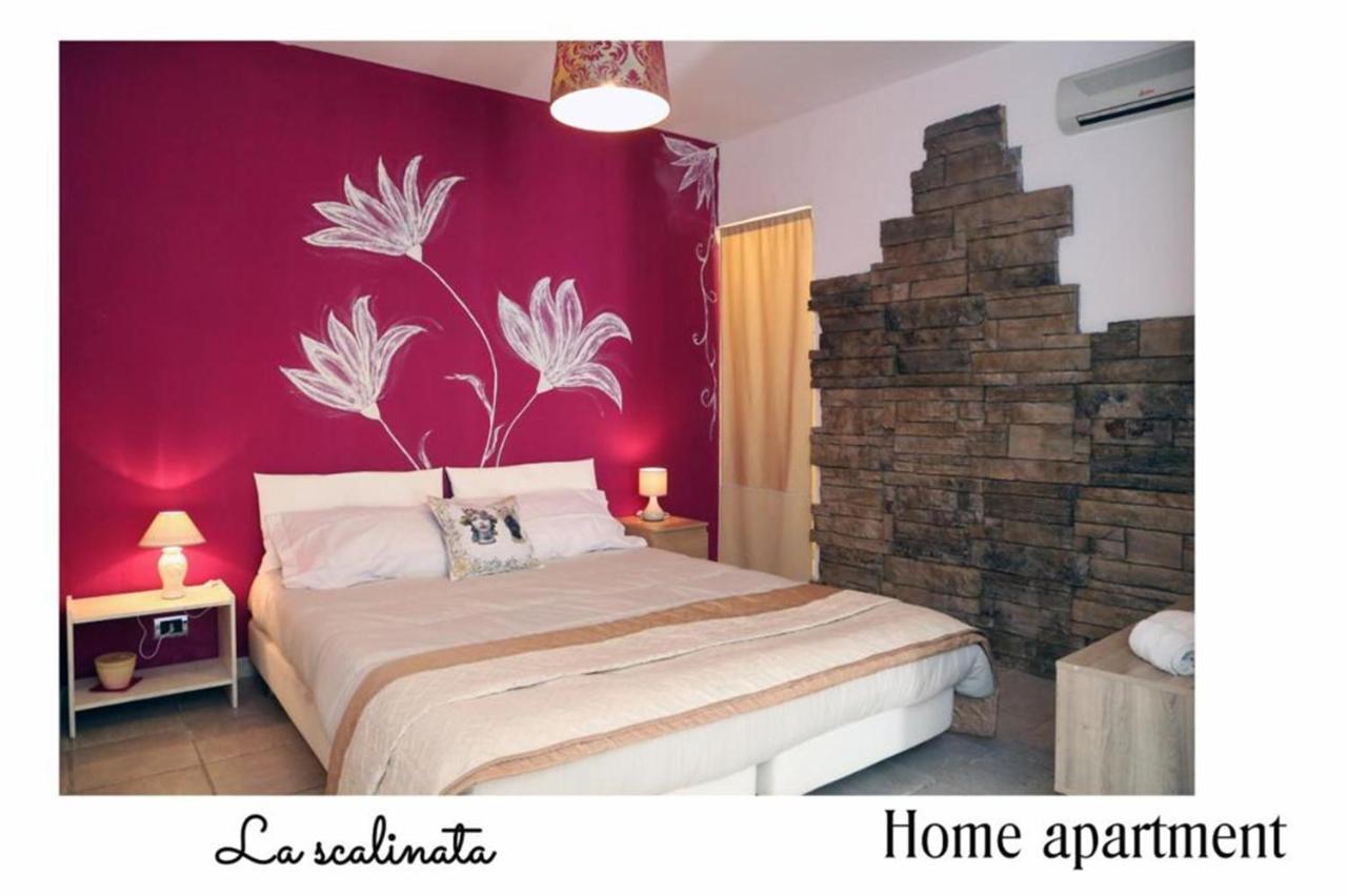 La Scalinata Home Apartment كالتاجيروني المظهر الخارجي الصورة