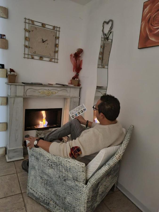 La Scalinata Home Apartment كالتاجيروني المظهر الخارجي الصورة